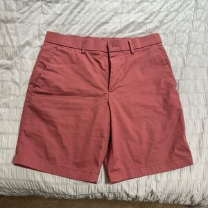 Banana Republic 7" Aiden Chino Shorts